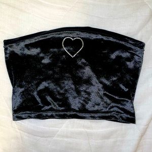 Suede velvet tube top with rhinestones in heart shape.